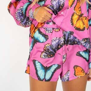 Pink Butterfly Print Women's Shorts